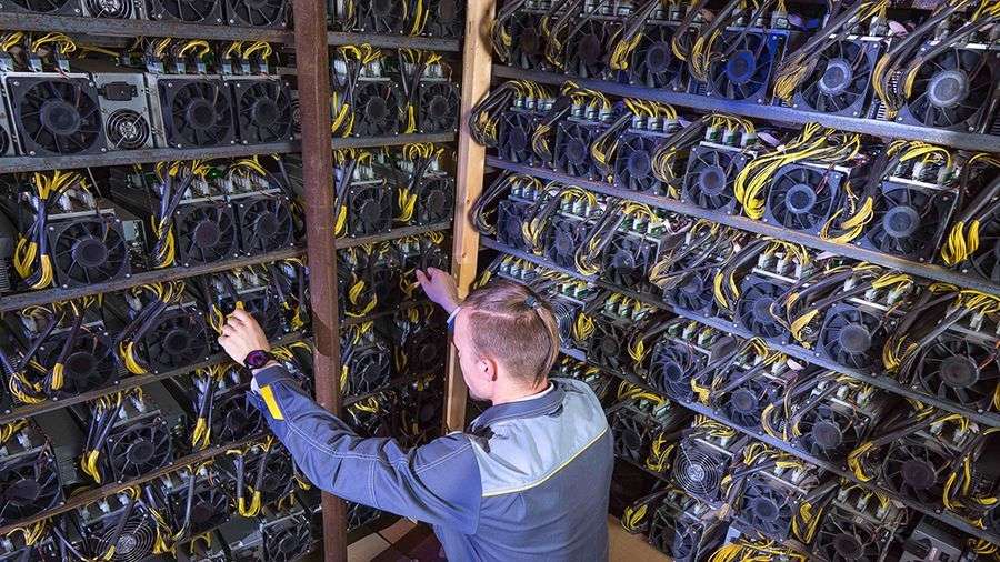 Demand in secondary market grows amid delay in ASIC miners