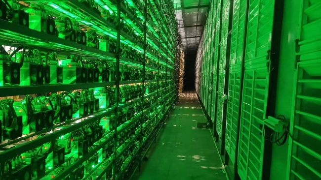 Bitcoin's Computing Power May Hit a Major Milestone Long Before Next Halving | INFbusiness