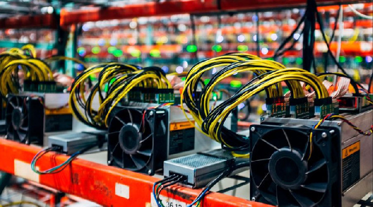 This Bitcoin Miner from Wall Street Trades Canadian Roots for Texas Territory | INFbusiness