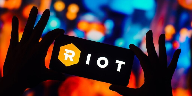 Riot Taps Advisors to Explore AI Partnerships as Bitcoin Miners Eye New Revenue Streams | INFbusiness