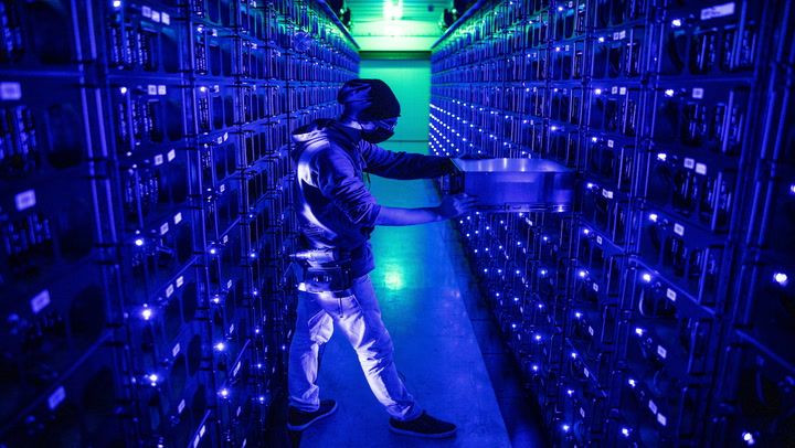 Manufacturers are creating ASICs that are more like servers. Here's why | INFbusiness