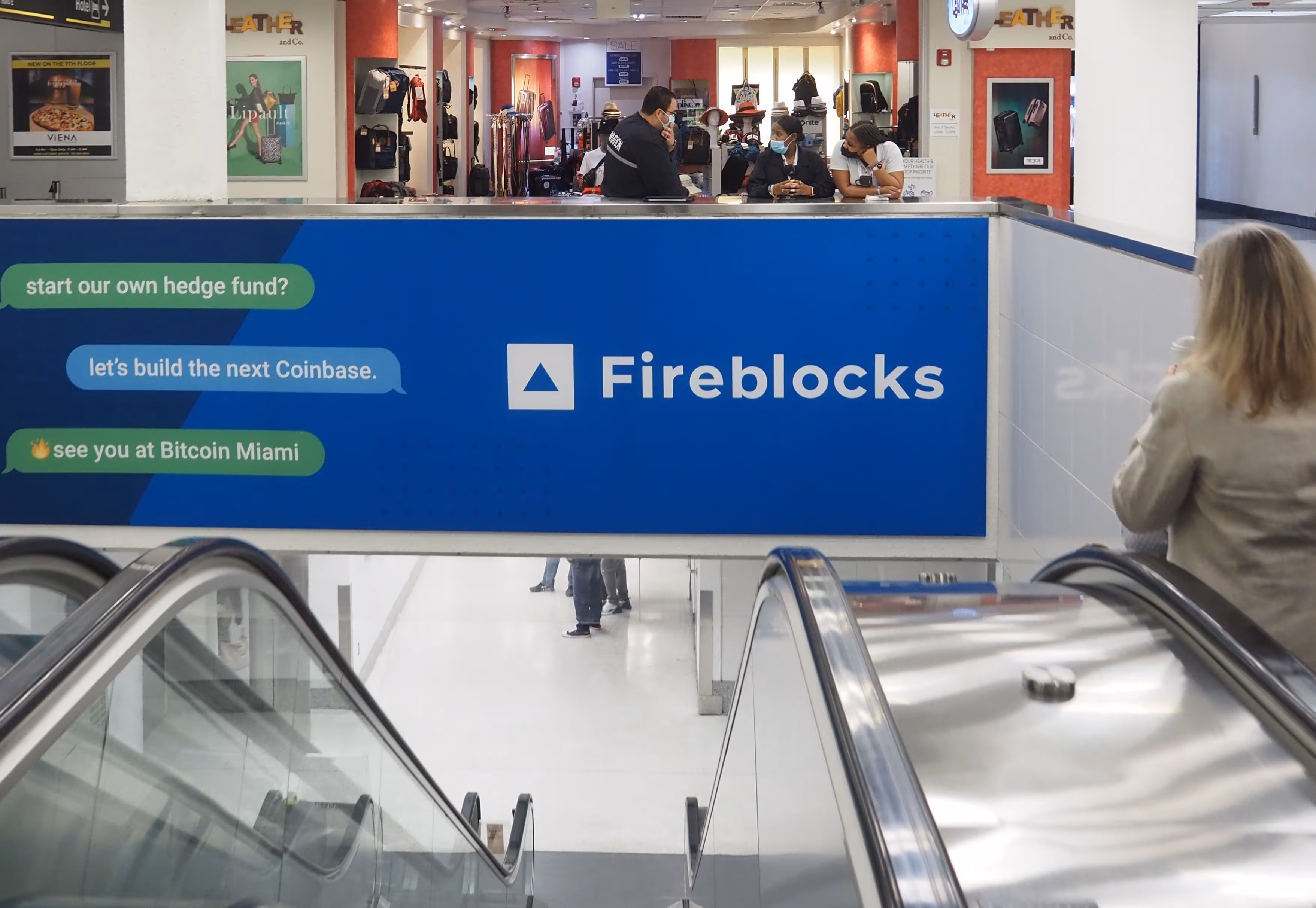 According to Fireblocks, Tether and Circle will face serious competition as traditional financial institutions enter the stablecoin market. Fireblocks sign at Miami airport during Bitcoin Miami 2022 conference (Danny Nelson/CoinDesk)