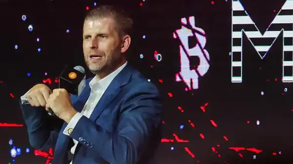 Заместитель исполнительного директора Trump Organization Эрик Трамп поделился своими соображениями о перспективах криптовалют и рассказал об успехах своей майнинговой фирмы. Eric Trump: "Bitcoin Offers Top Protection from Inflation and Dishonesty" - Bits Media | INFbusiness