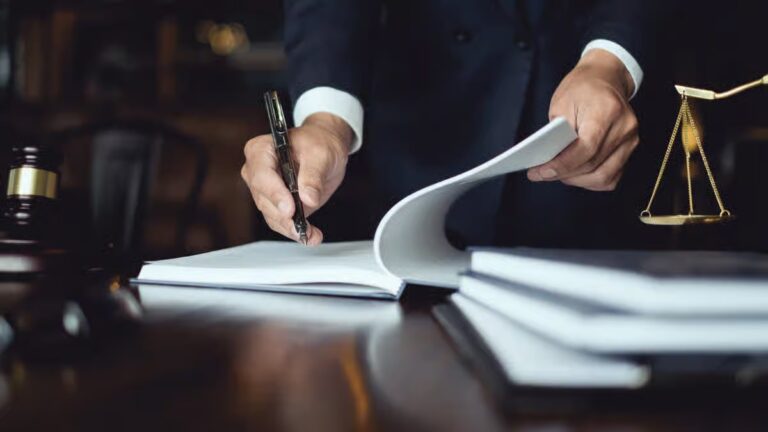 Alabama DAO Framework Bill Signed Into Law 9