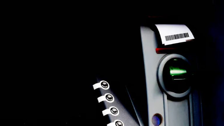 Canada Considers Crypto ATM Ban Amid Fraud Concerns 18