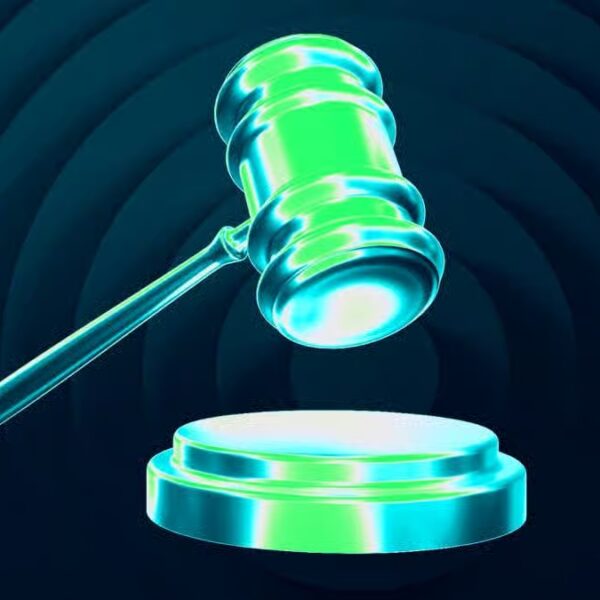 US Indicts 10 in Global Crypto Wash Trading Scheme