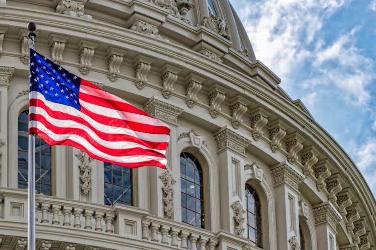 Stablecoin Yield Wars Threaten Crypto Bill Passage 25
